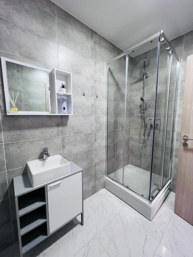 Apartman Castle Tusilovic Exteriér fotografie